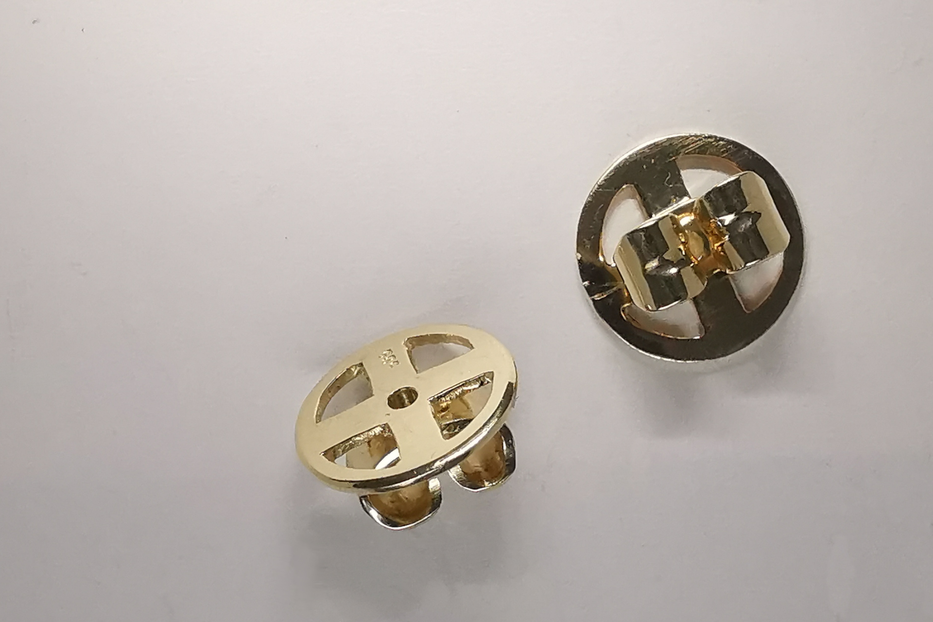 Steckverschlüsse (Eigenbau) Steckverschlüsse (Eigenbau)